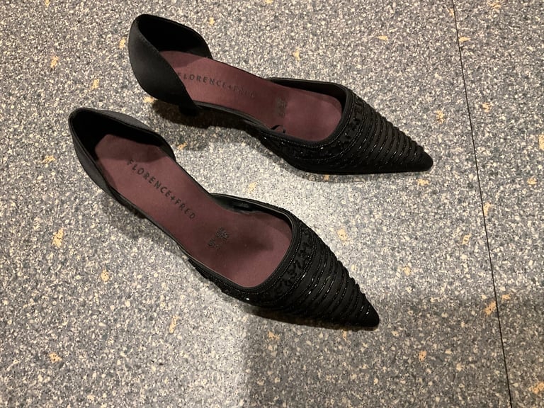 image for BRAND NEW & NEVER WORN black beaded shoes size 3 or 35. BARGAIN price thanks 🙏 
