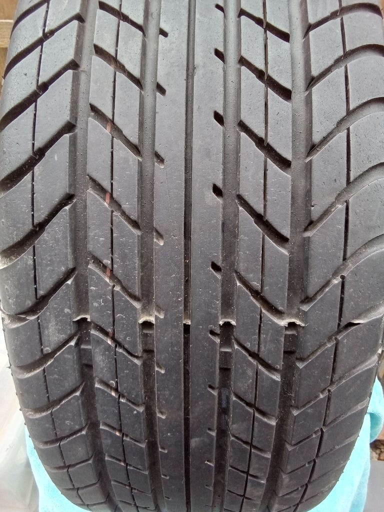 Tyre. 225/55R16 95v