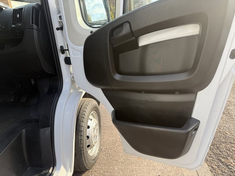 CITROEN RELAY 2.2 BlueHDi 35 Enterprise 2022