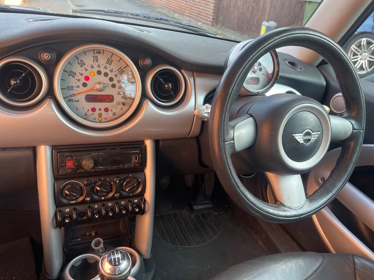 Mini, HATCHBACK, Hatchback, 2005, Manual, 1598 (cc), 3 doors