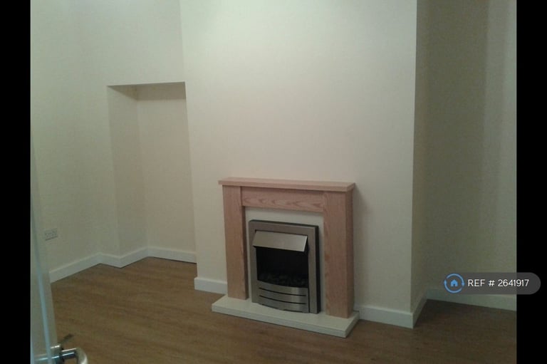 2 bedroom house in Edensor Road, Sheffield, S5 (2 bed) (#2641917)