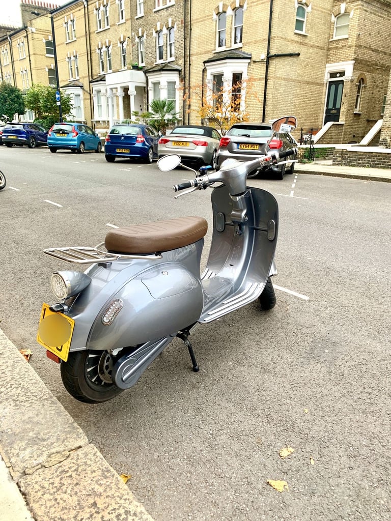 Sakura S50 Electric Moped - BEST CONDITION YOU WILL SEE AT THIS PRICE