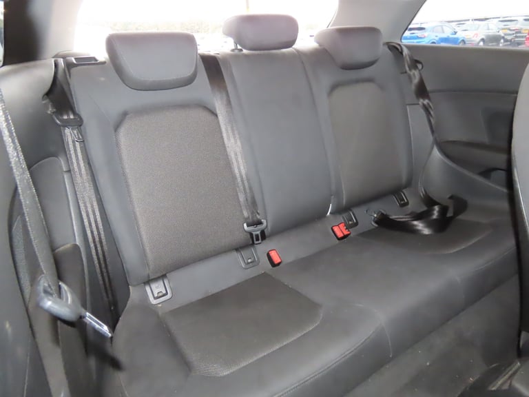 2016 Audi A3 1.6 TDI SE Technik Hatchback 3dr Diesel Manual Euro 6 (s/s) (110