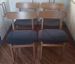 4x Habitat Vince dining chairs with charcoal grey upholstered seat