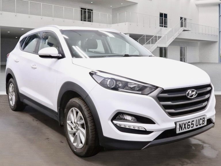 image for 2015 Hyundai TUCSON 1.7 CRDi Blue Drive SE Nav SUV 5dr Diesel Manual Euro 6 (s/s) (116 ps) Diesel...
