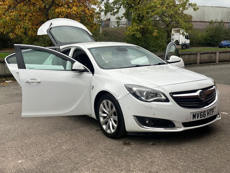 image for 2016 Vauxhall Insignia 2.0 CDTi [170] ecoFLEX Elite Nav 5dr [Start Stop] HATCHBACK Diesel Manual