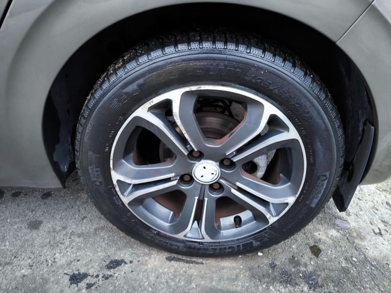 2013 13 PEUGEOT 208 1.6 E-HDI INTUITIVE 5D 92 BHP DIESEL