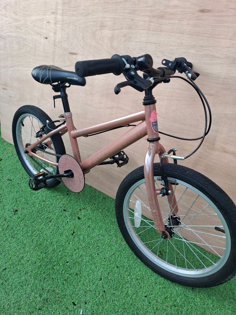 Apollo girls bike 