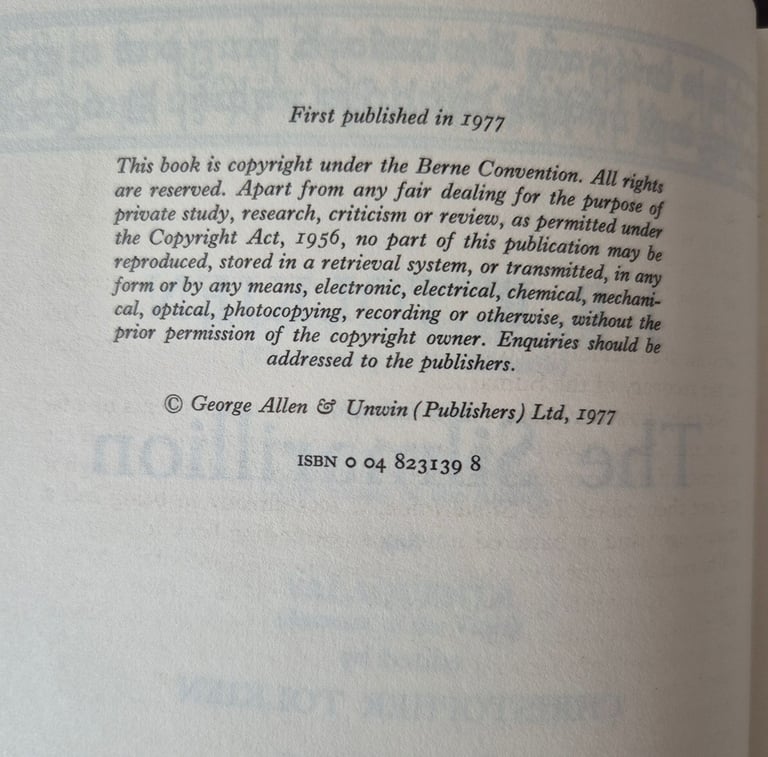 The Silmarilion 1st Edition (EXCELLENT CONDITION)