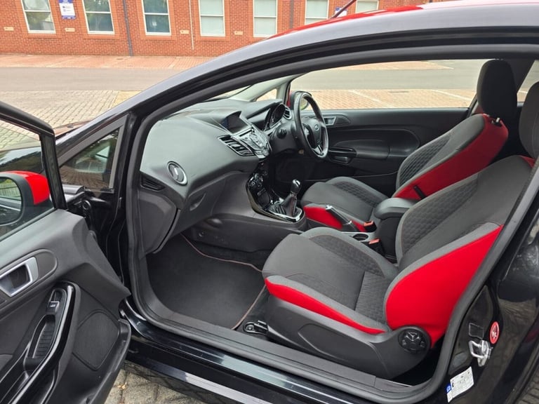 2015 Ford Fiesta 1.0T EcoBoost Zetec S Black Edition Hatchback 3dr Petrol Manual Euro 6 (s/s Hatc...