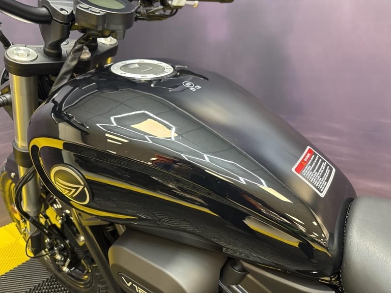 Keeway RK V125C 125cc V-Twin Learner Legal Custom Cruiser