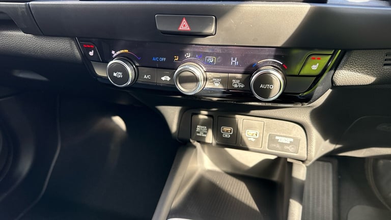 2025 Honda Jazz HONDA Jazz 1.5 I-mmd Hybrid Crosstar Advance 5Dr Ecvt Hatchback Hatchback Hybrid ...