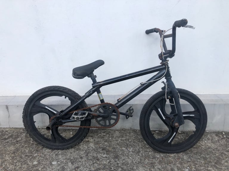 Read description Vtg mongoose fixie fixed wheel bmx w mag wheels trick