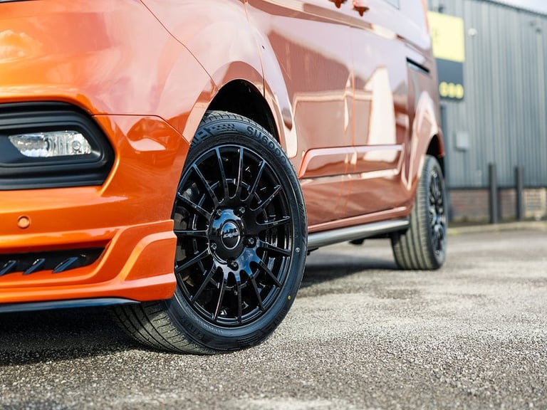 2022 Ford Transit Custom 2.0 EcoBlue 130ps Low Roof D/Cab Limited Van PANEL VAN DIESEL Manual