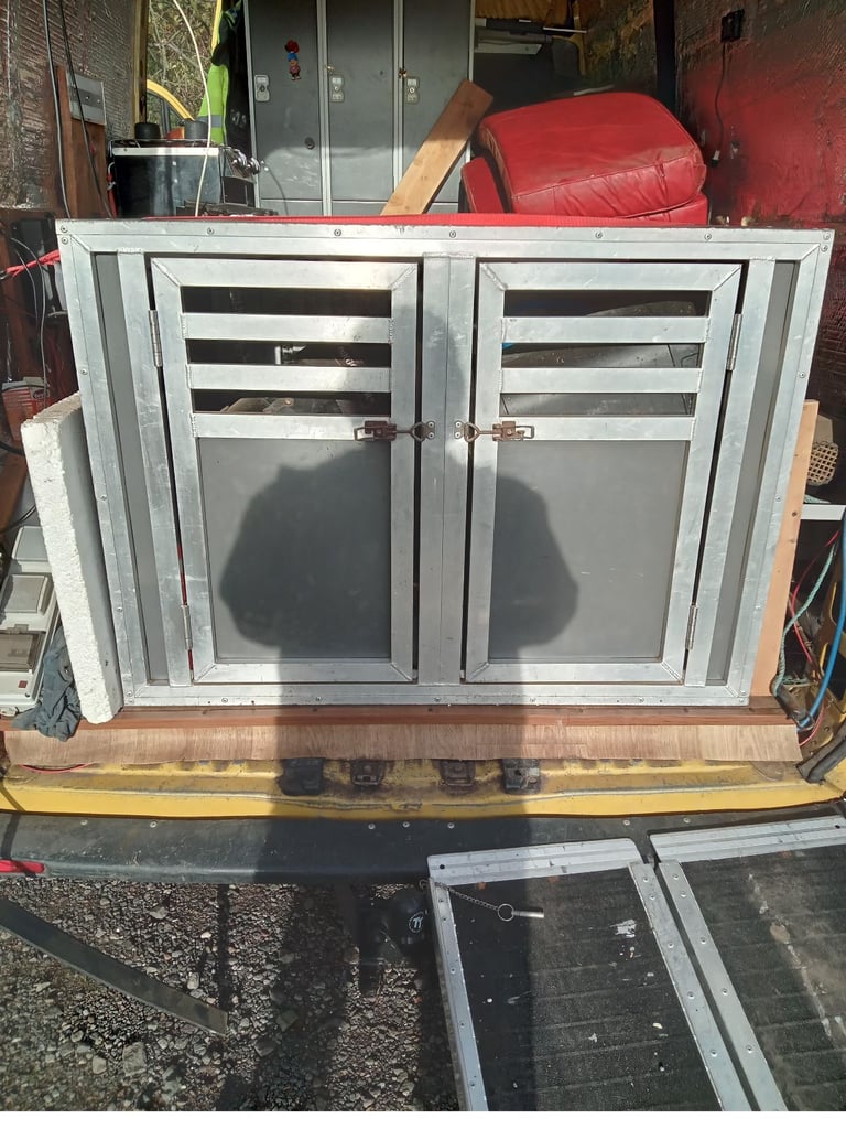 Alinminum double dog cage 
