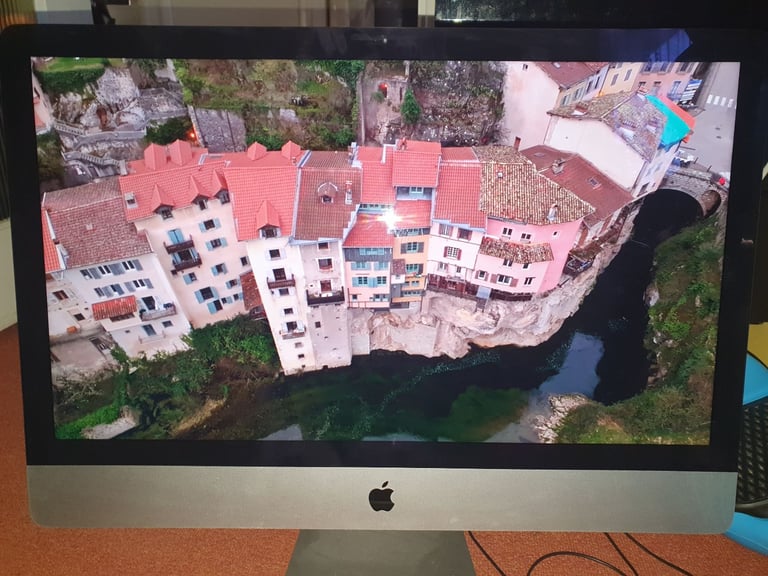 image for Apple Imac OS Catalina 10.15.7 2020 intel core i5 8GB RAM NVIDA 27-inch 1TB HDD