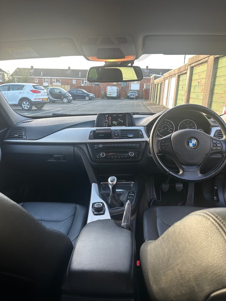 BMW, 3 SERIES, Estate, 2013, Manual, 1995 (cc), 5 doors