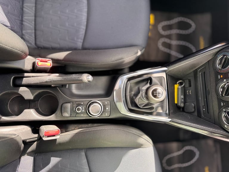 2015 Mazda Mazda2 1.5 SE-L 5dr HATCHBACK Petrol Manual