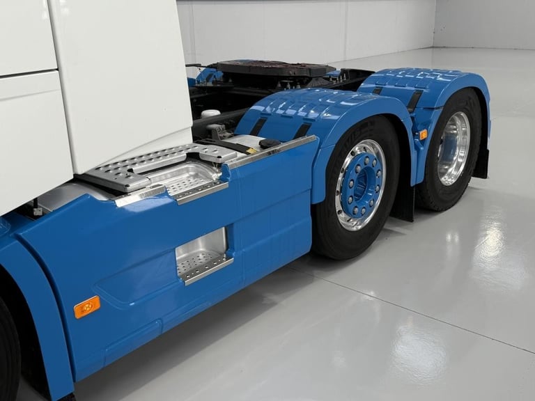 VolvoFH540,XL,SIDE SKIRTS ,AIR HORNS , FRONT AIR SUSP,TWIN FUEL TANKS 