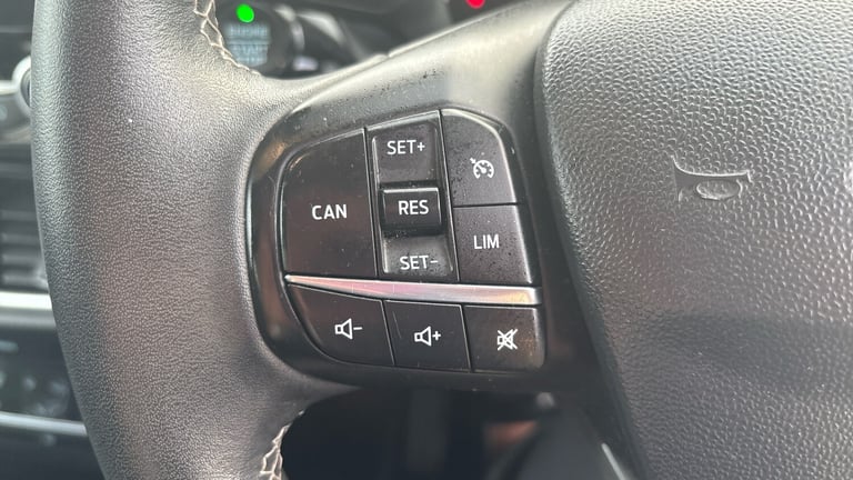 2018 Ford Fiesta 1.0 EcoBoost Titanium 5dr Petrol Hatchback Hatchback Petrol Manual