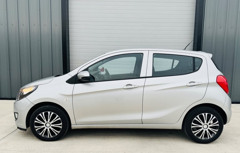 Vauxhall, VIVA, Hatchback, 2015, Manual, 999 (cc), 5 doors