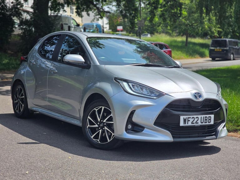 image for 2022 Toyota Yaris 1.5 VVT-h Design E-CVT Euro 6 (s/s) 5dr HATCHBACK Petrol/Elect