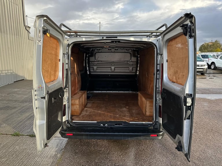 2019 Renault Trafic 1.6 dCi ENERGY 27 Business+ SWB Standard Roof Euro 6 (s/s) 5dr PANEL VAN Dies...