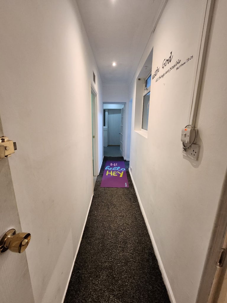 2 Bedroom Flat with garden to Rent