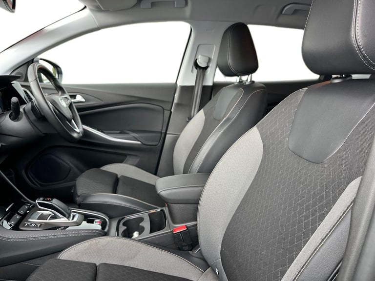  Vauxhall Grandland 1.5 Turbo D Elite Suv 5dr Diesel Auto Euro 6 s/s 130 Ps