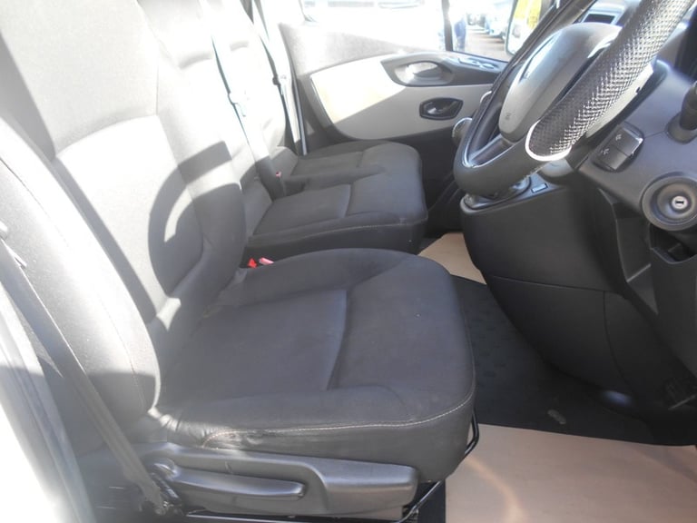 Renault Trafic 2018 LL29 BUSINESS DCI NO VAT