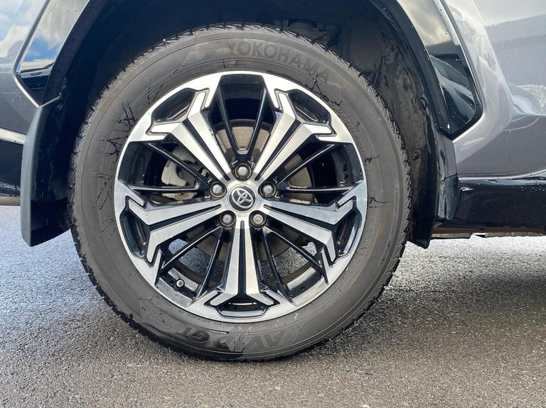 2023 Toyota RAV4 2.5 PHEV Dynamic 5dr CVT SUV Hybrid Automatic