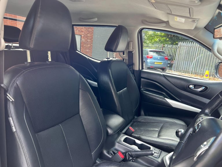 2018 Nissan Navara 2.3 dCi Tekna 4WD Euro 6 (s/s) 4dr PICK UP Diesel Manual