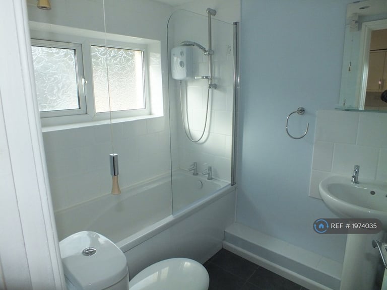 3 bedroom house in Dumfries Street, Treherbert, Treorchy, CF42 (3 bed) (#1974035)