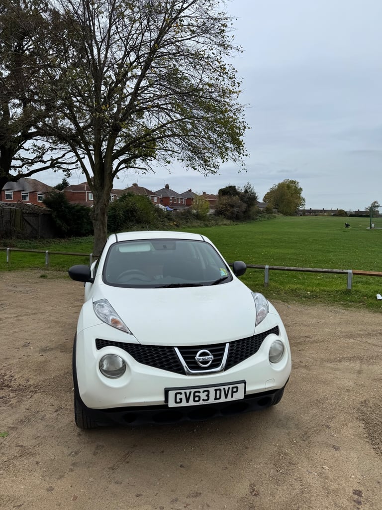 Nissan, JUKE, Hatchback, 2014, Manual, 1461 (cc), 5 doors