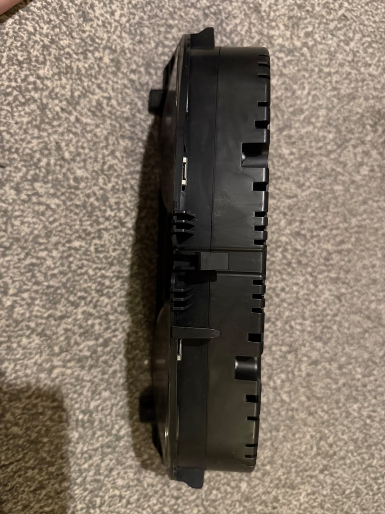 VW Passat 2010 Dashboard Komfort Speedometer