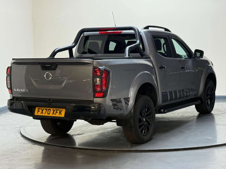 2020 Nissan Navara 2.3 dCi N-Guard Auto 4WD Euro 6 4dr Pickup Diesel Automatic