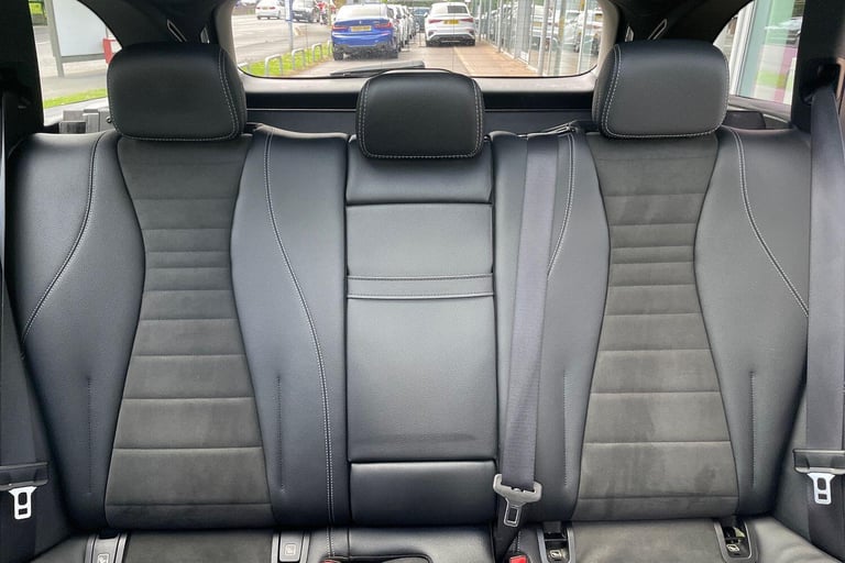  Mercedes-Benz E-Class 2.0 E300de 13.5kWh AMG Line (Premium Plus) Estate 5dr Diesel Plug-in Hybri...