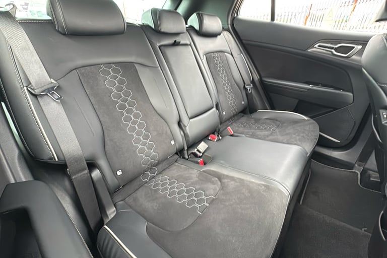  Kia Sportage 1.6 T Gdi Mhev Gt Line Suv 5dr Petrol Hybrid Manual Euro 6 s/s