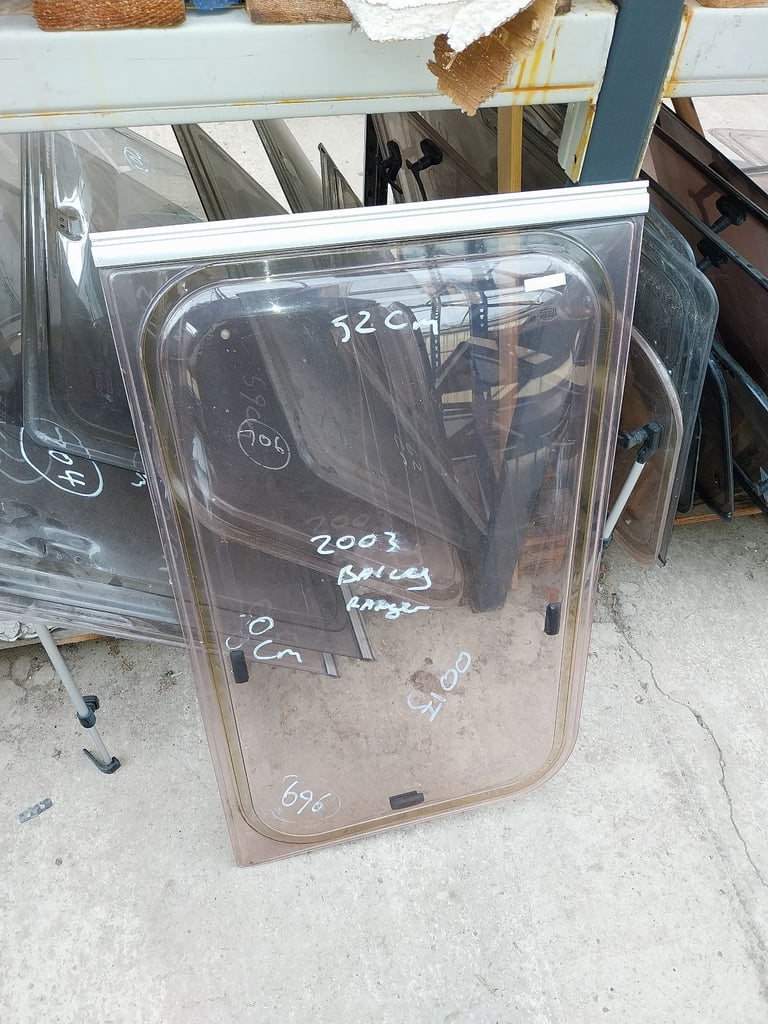 Bailey ranger caravan front nearside window 