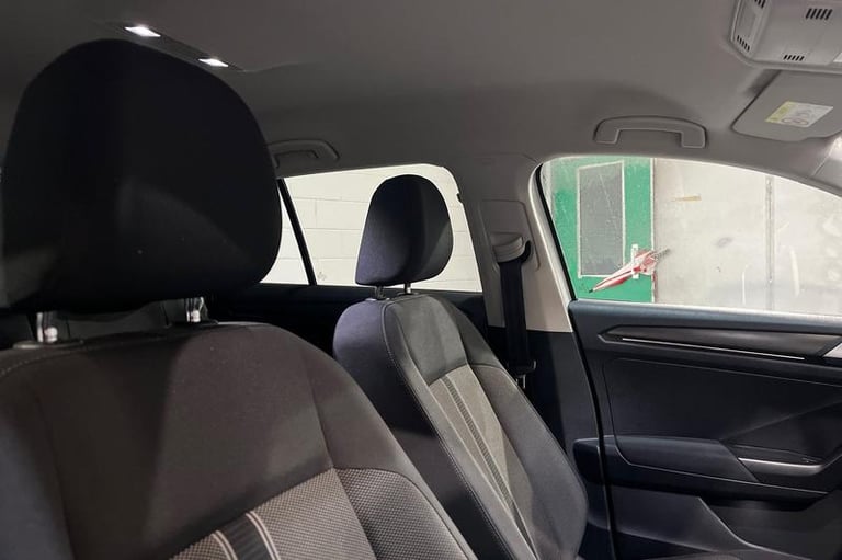 2019 Volkswagen T-Roc 1.0 TSI Design 5dr- Parking Sensors Manual Hatchback Petrol Manual