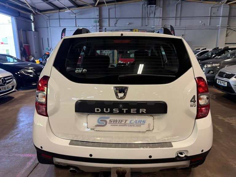2018 Dacia Duster 1.5 dCi Laureate SUV 5dr Diesel Manual 4WD Euro 6 (s/s) (110 ps) HATCHBACK Dies...
