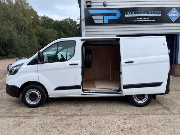 2021 Ford Transit Custom 300 EcoBlue Leader Panel Van Diesel Manual