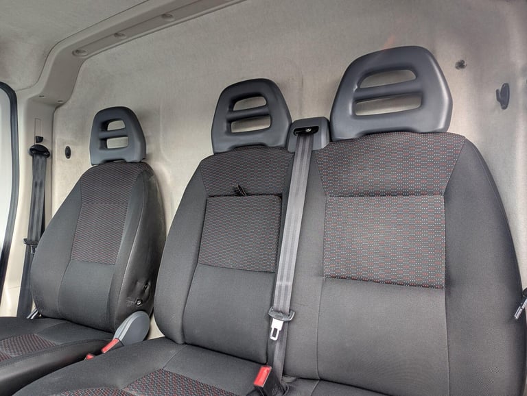 2017 Peugeot Boxer 2.0 BlueHDi H2 Professional Van 130ps PANEL VAN DIESEL Manual