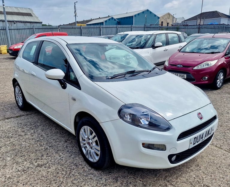 2014 Fiat Punto 1.2 Easy 3dr HATCHBACK Petrol Manual