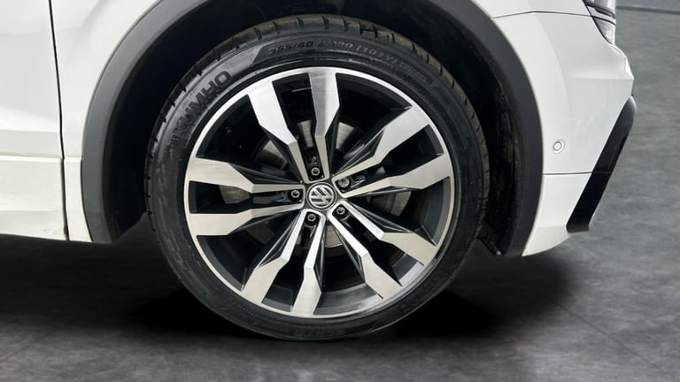 2020 Volkswagen Tiguan 1.5 TSI EVO R-Line Tech SUV 5dr Petrol DSG Euro 6 (s/s) (150 ps) - HUD - E...