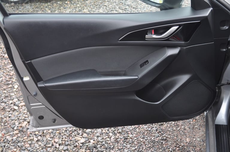 2014 Mazda Mazda3 2.0 SE-L 5dr HATCHBACK Petrol Manual