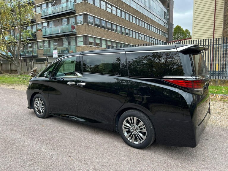  Toyota Alphard 2.5 HYBRID EXECUTIVE LOUNGE SUNROOF Petrol/Electric Hybrid Automatic