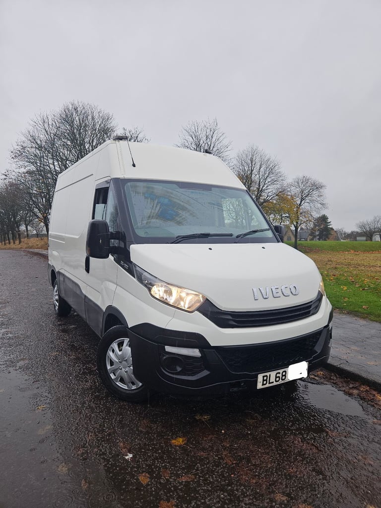 2019 iveco daily 35-120 rwd mwb euro 6 ulez comp sim transit master crafter movano