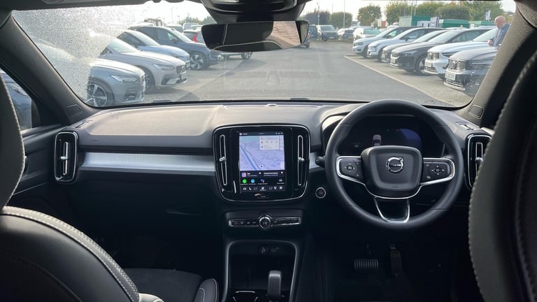 2025 Volvo XC40 2.0 B4 MHEV Plus Black Edition DCT Auto Euro 6 (s/s) 5dr ESTATE Petrol/Electric H...