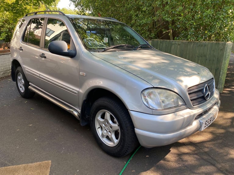 1998 Mercedes-Benz M Class 3.2 ML320 5dr ESTATE Petrol Automatic